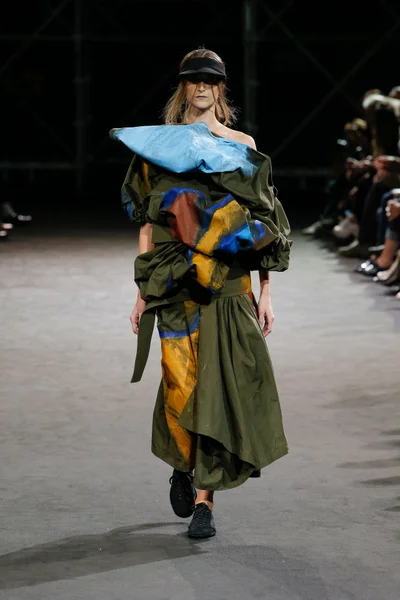 Look 34